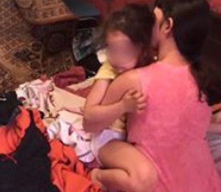 Насиловали четырехлетнюю дочь и снимали видео: новый поворот в деле