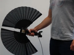 Электрический веер позволил оценить размер объектов в виртуальной реальности