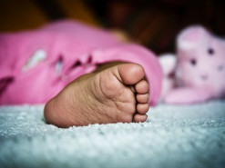 Молодая украинская пара продала ребенка через интернет