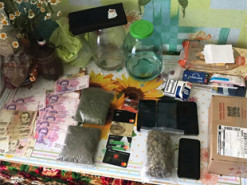 В Киевской области через мессенджер «Telegram» продавали наркотики