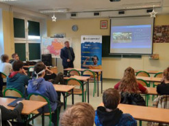 Українським студентам у Польщі оплачуватимуть навчання, транспорт і житло: деталі