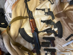 Житель Тернополя через глобальную сеть продавал оружие