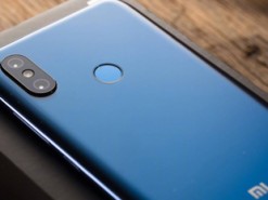 Загадочный смартфон Xiaomi Pocophone F1 показали на видео