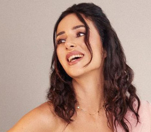 Злата Огнєвіч показала, який вигляд має її обличчя без макіяжу