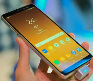 Samsung оснастит доступные смартфоны дисплеями для iPhone X