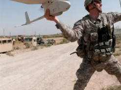 Простий, надійний та компактний: Україна отримає велику партію розвідувальних дронів RQ-11 Raven