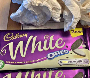 У Великій Британії чоловік замовив iPhone, але замість нього отримав шоколадки