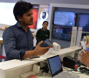 Индия готова пригласить в страну компании, пострадавшие от торговой войны с Китаем