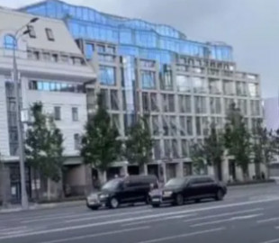 РосЗМІ: Путін використовує два кортежі для відволікання уваги