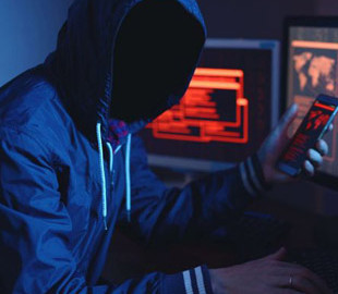 Украинцам угрожают новые вирусы: распространяются через публикации в Facebook