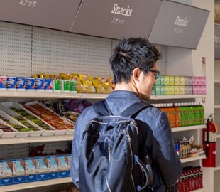 Создатели робомагазина учат ИИ вычислять воришек еще до кражи