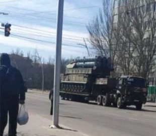 В Мелитополе оккупанты вырвали с корнем провода интернет-соединения