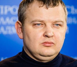 "Інформаційна спецоперація". Депутати Дніпропетровщини отримали смс з пропозицією співпраці з Росією