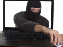 Пенсионерка «подарила» Интернет-мошеннику 20 тысяч гривен