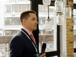 Александр Карпов: Прежде, чем платить через сайт, проверьте его историю