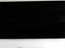 Як очистити екран телевізора, аби не залишилося розводів: фахівці назвали безпечний спосіб