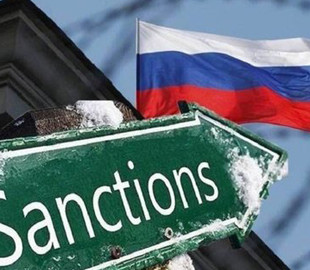 Через санкції росіяни не зможуть сплачувати за кордоном