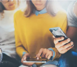 Названо найбільш автономні смартфони: трійка лідерів без Apple, Samsung і Xiaomi