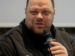 Стефанчук відповів, чи закриватимуть Telegram в Україні