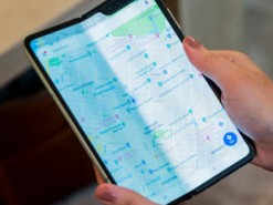 Samsung может выпустить смартфон с уникальным экраном