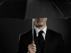 Російський шпигун у Швейцарії намагався купити зброю і вибухівку перед Самітом миру