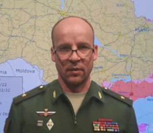 Зірка "Кварталу 95" насмішив до сліз пародією на абсурдні брифінги Міноборони РФ