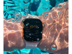 Чоловік знайшов свій Apple Watch в океані. Після 1,5 року на дні годинник запрацював як новий