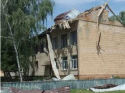 Оккупанты нанесли удары по Сумщине с вертолетов: появились фото последствий обстрела