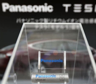 Panasonic назвала батареи Tesla 4680 ключом к созданию доступных электромобилей за $25 000