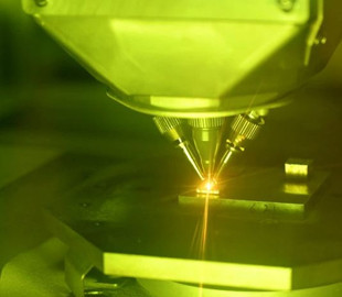 Для выживания японским производителям оптики приходится осваивать новые направления