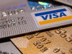 Знайшов чужу картку та пішов шопитись: на Полтавщині засудили чоловіка