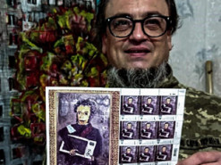 Малюнок військового став маркою Укрпошти