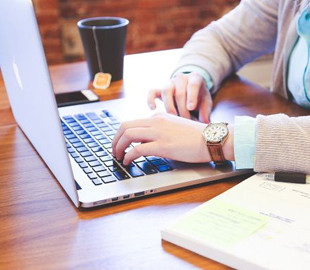 Украинским ІТ-специалистам рассказали, как найти работу во время войны