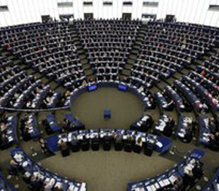 Сессия Европарламента из-за коронавируса на следующей неделе пройдет удаленно