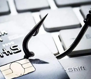 Троє жителів Тернопілля віддали шахраям понад 130 тисяч гривень