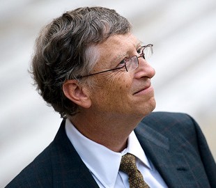 Варианты будущего от Билла Гейтса: нищета, диктатура и бесконтрольный ИИ