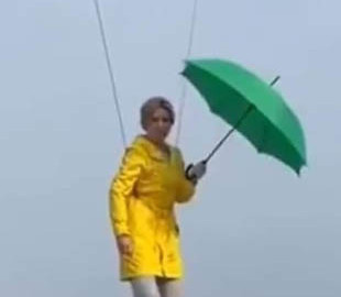 "Как фанера": полет Верещук над Киевом рассмешил соцсети