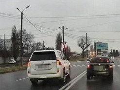 Поліція Харкова покарала порушників ПДР, чиї фото і відео "засвітилися" в соцмережах