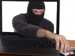 Мошенники обманули жителей Мирнограда на расстоянии