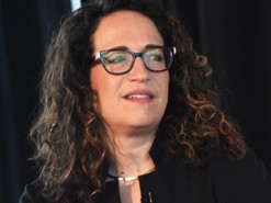 Эми Уэбб: нынешняя траектория развития искусственного интеллекта ведет к катастрофе