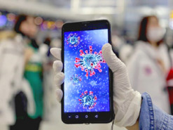 Надзор или защита: техногиганты Китая разработали QR-код для слежки за коронавирусом