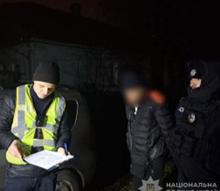 У Сумах затримали рецидивіста, який продавав наркотики через Telegram