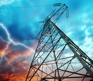 Дональд Трамп запретил электростанциям закупать иностранное оборудование