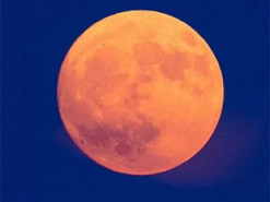 Китайские ученые обнаружили источник воды на Луне