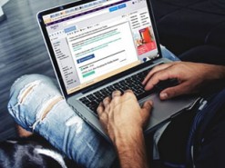 Киев: подать жалобу на Печерские ЖЭКи теперь можно через Facebook и Viber