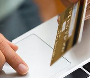 Грошова допомога переселенцям: ТОП-5 поширених схем шахраїв