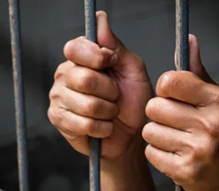 Засуджено жінку, яка коригувала вогонь під час обстрілів Сєвєродонецька