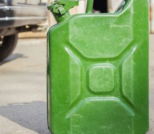 У Куп’янську викрили колаборанта, який заправляв автотехніку окупантів