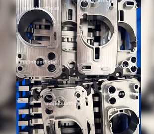 У мережі з’явилося фото корпусу справжнього iPhone 17 Pro Max