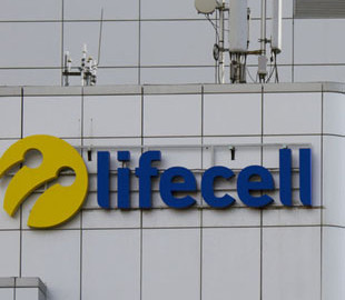 Спор о снижении мобильных тарифов: lifecell разразился обвинениями